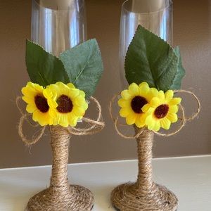 Sunflower Champagne Glasses